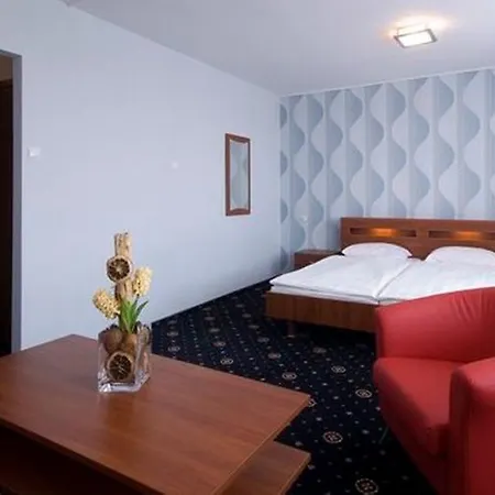 Hotel Naramowice 2*